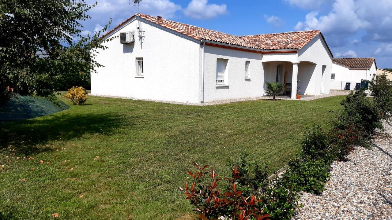 Chambre D'Hotes Les Joncs Brax  Bagian luar foto
